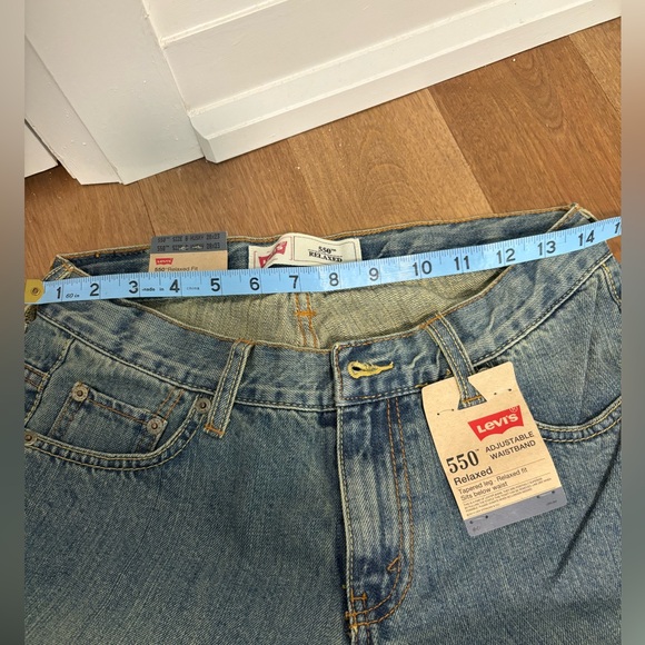 Levis 550 Relaxed Fit jeans - Picture 8 of 8